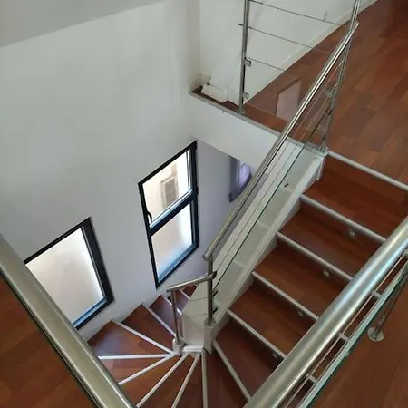 Loft Face A La Close Apartment *